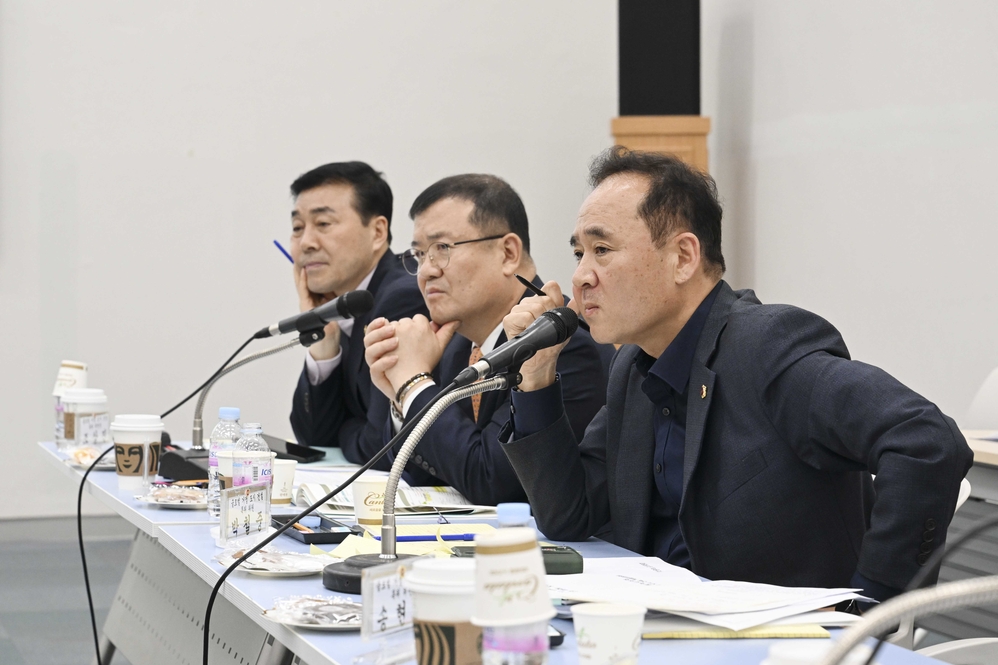 글로벌 거점 도시 건설 특별위원회 「신공항과 도시 인프라의 미래」 포럼 개최