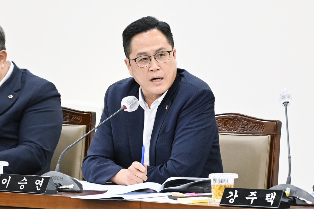 제331회 임시회 제2차 상임위 회의