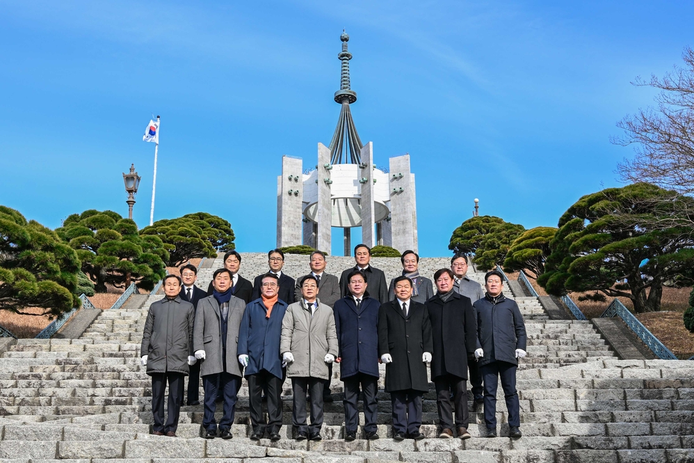 새해맞이 신년참배(충렬사 등)